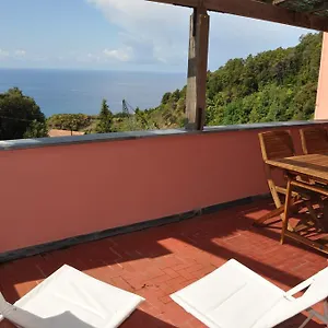 Rossola House Apartment
